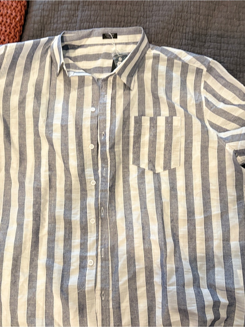 Women's Gray & White Vertical Stripe Button-Down Shirt